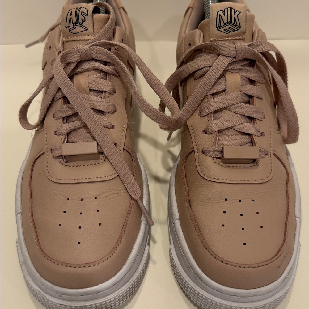 Nike Air‎ Force 1 Platform Women’s 8.5 Soft Pink Blush Sneakers Low Top